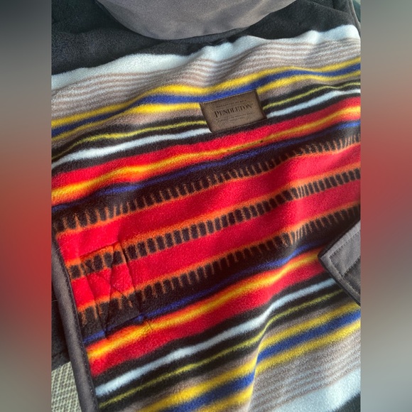 ACADIA NATIONAL PARK DOG COAT Pendleton ❤️🧡💛🖤 - Picture 9 of 9